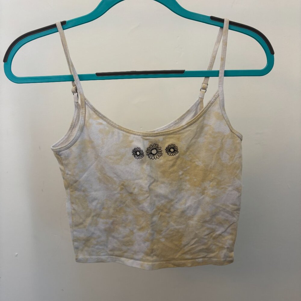 Hollister size M Tie-Dye Camisole with Dandelion Detail
